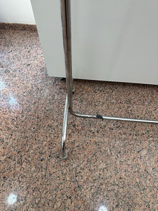 Burro para ropa metálico