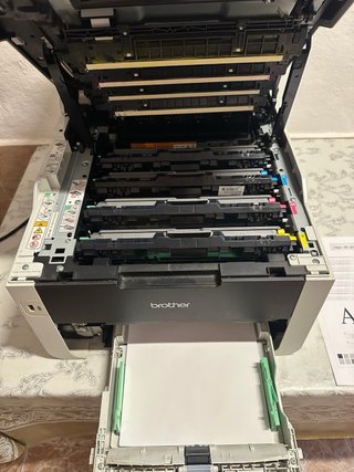 Impresora Multifunción Brother MFC-9340CDW