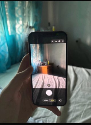 iPhone 13 mini 74% bateria camara dañada