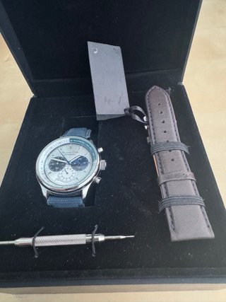 Reloj Massimo Dutti Cronógrafo Plata y Azul