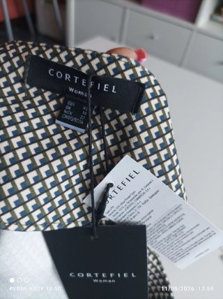 Blusa Cortefiel floral manga larga