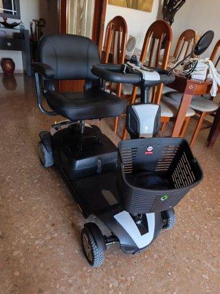 Silla eléctrica con cesta