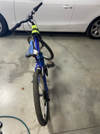 Bicicleta infantil azul