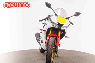 YAMAHA YZF R 125