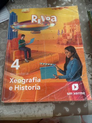 Xeografía e historia. 4 Secundaria. Revoa