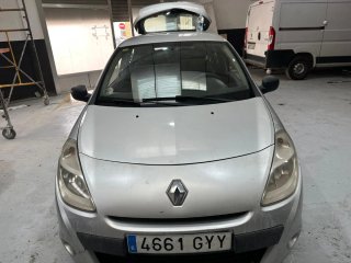 Renault Clio 2010 único dueño