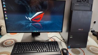 Ordenador Torre Asus i7 12GB RAM + Monitor Dell 25