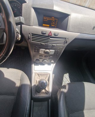 Opel Astra 2005