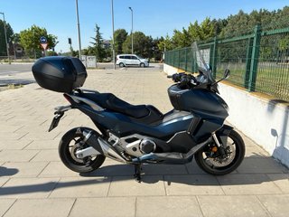 Honda Forza 750 Azul - Abril 2023
