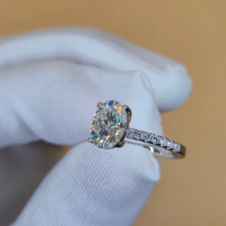 Anillo Plata Óvalo Moissanita