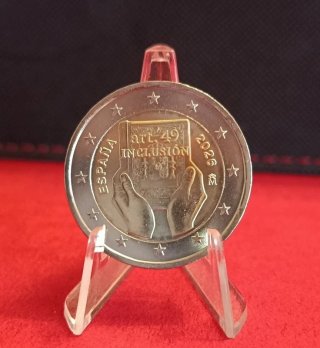 2€ España 2026 Art. 49 Constitución