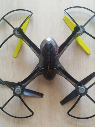 DRÓN AEROQUEST CÁMARA