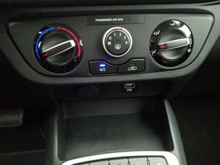 Hyundai i10 1.0 Klass AT