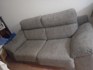 Sofá 2 plazas gris a estrenar