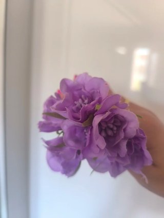 Flor flamenca lila y verde