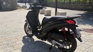 Piaggio Medley 125 S Negra