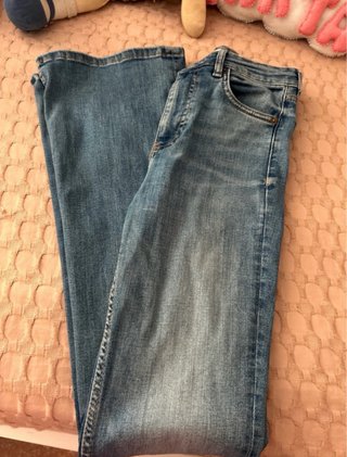Pantalón vaquero campana Zara Talla S
