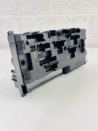 9234421 Caja fusibles delantera BMW Serie 7