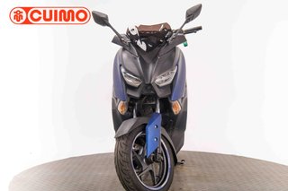 YAMAHA XMAX 300