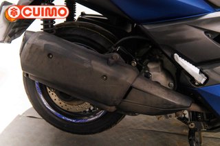 YAMAHA XMAX 300