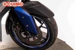 YAMAHA XMAX 300