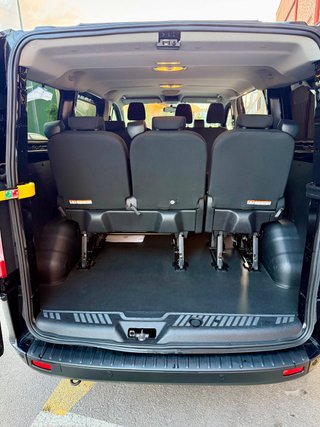 FORD TRANSIT CUSTOM KOMBI 320 L1 150CV TREND 9 Plz