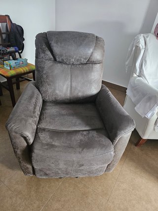 Sillón relax masajeador piel gris