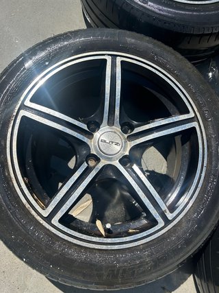 Llantas Butzi 16” 4 tornillos + Neumáticos