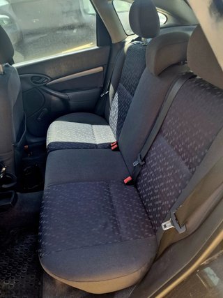Ford Focus 2000