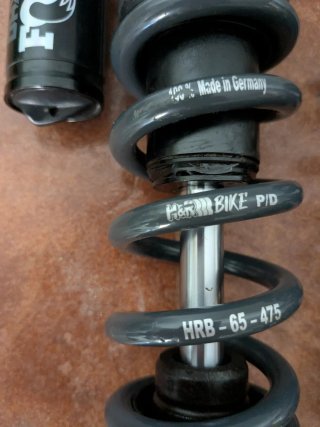 Fox DHX Elite Trunnion 205x65 Muelle H&R 475lbs