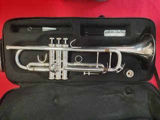 Trompeta Monzani MZTR 355