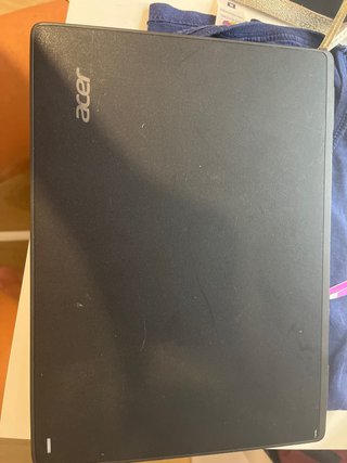 Acer Travelmate B311-32 Ordenador Portátil