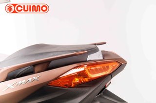 YAMAHA XMAX 300