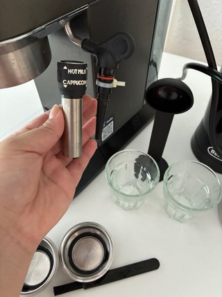 Cafetera De'Longhi Dedica EC685 + Molinillo