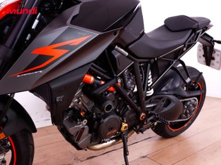 KTM 1290 SUPER DUKE R ABS