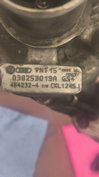 Turbo y colectores Seat León 110 cv