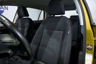 Volkswagen Golf   Advance 1.0 TSI 81kW 110CV