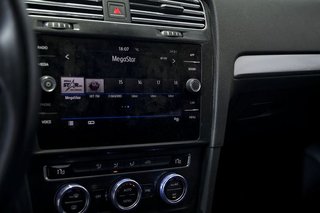 Volkswagen Golf   Advance 1.0 TSI 81kW 110CV