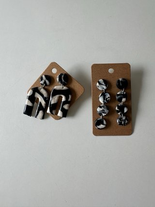 Pendientes artesanales coloridos