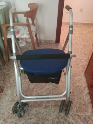 Andador para adultos azul