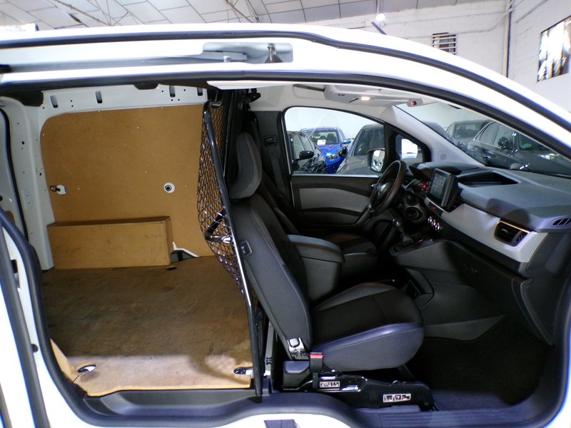 Renault Kangoo 2022, foto 12