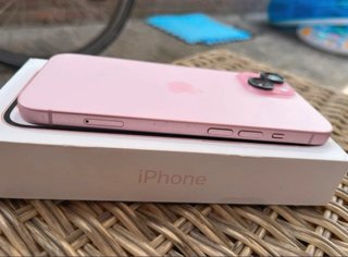 iPhone 15 Rosa