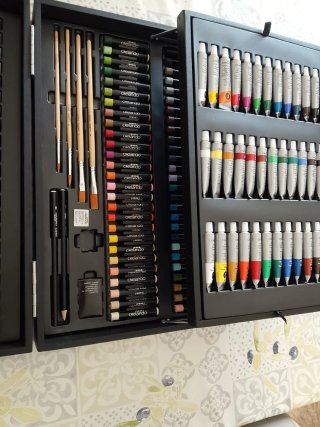 Estuche de pintura completo