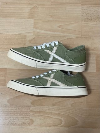 Zapatillas Munich Verdes Talla 38