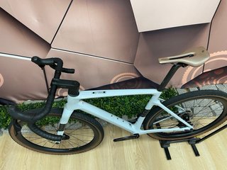 Bicicleta Scott Addict Gravel 20