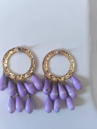 Pendientes flamenca lágrima dorados morados