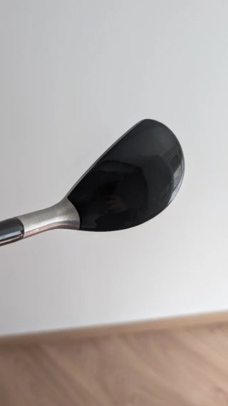 Híbrido Titleist 585H