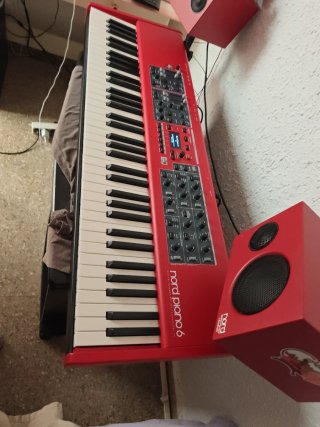 Nord Piano 6 Teclado 73 Teclas.