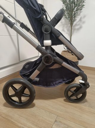 Carrito Bugaboo Fox 3 Azul Navy 2023