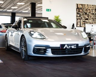 Porsche Panamera 4 E-Hybrid